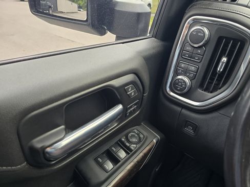 Used 2022 GMC Sierra 2500 Denali AWD/4WD image 23