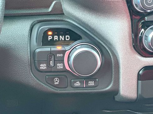 Used 2025 RAM 1500 Warlock AWD/4WD image 21