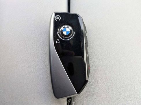 Used 2023 BMW X7 xDrive40i w/ Executive Package AWD/4WD image 31