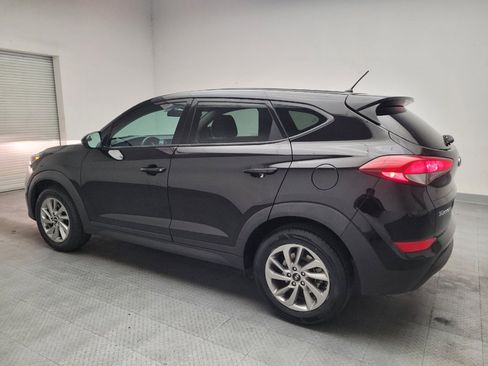 Used 2018 Hyundai Tucson SE w/ Cargo Package FWD image 3