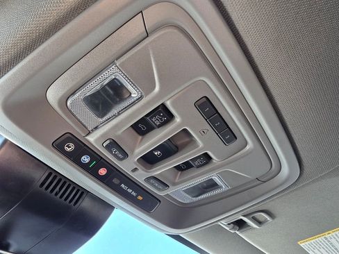 Used 2025 GMC Sierra 2500 Denali w/ Denali Reserve Package image 21