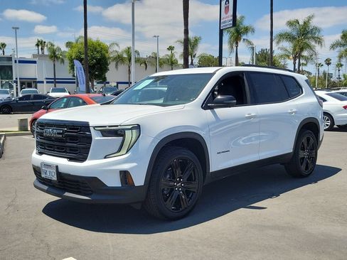 Used 2026 GMC Acadia Elevation w/ Black Edition FWD image 2