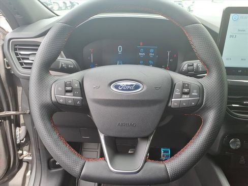 Used 2024 Ford Escape ST-Line w/ Tech Pack #1 image 8