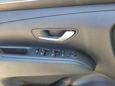 Used 2023 Hyundai Santa Cruz SEL AWD/4WD image 17