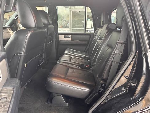 Used 2017 Ford Expedition Limited AWD/4WD image 15