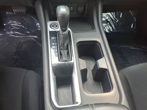 Used 2024 Nissan Sentra SV FWD image 13