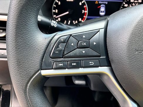 Used 2019 Nissan Altima 2.5 S AWD/4WD image 22