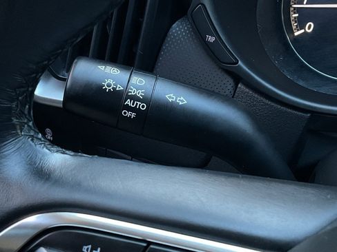 Used 2025 MAZDA CX-50 AWD 2.5 S w/ Select Package image 25