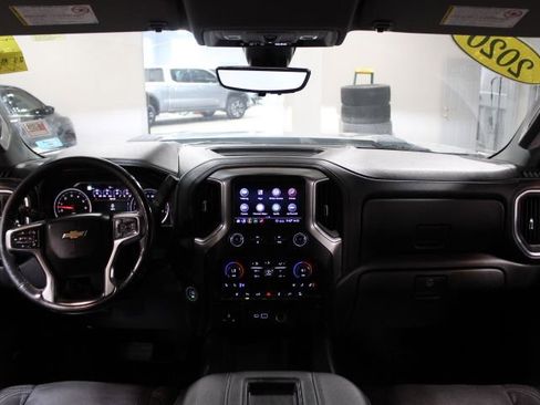 Used 2020 Chevrolet Silverado 2500 LTZ w/ LTZ Premium Package image 2