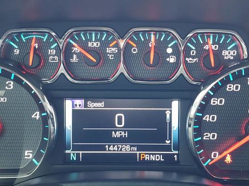 Used 2018 Chevrolet Silverado 2500 LT w/ Midnight Edition image 8