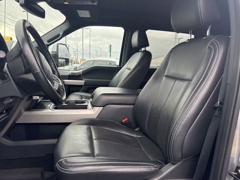 Used 2022 Ford F350 Lariat w/ Camper Package image 23