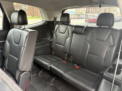 Used 2021 Kia Telluride LX FWD image 32