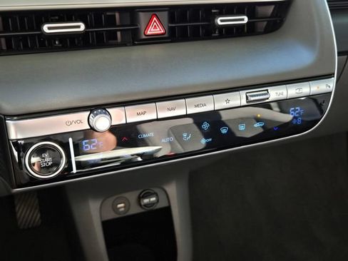 Certified 2024 Hyundai Ioniq 5 SE RWD image 28