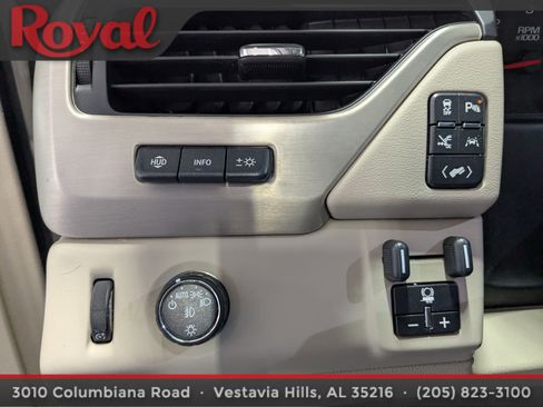 Used 2019 GMC Yukon Denali w/ Denali Ultimate Package image 23