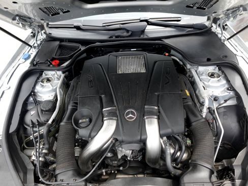 Used 2013 Mercedes-Benz SL 550 image 19