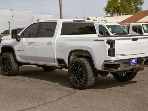 Used 2021 Chevrolet Silverado 2500 LT w/ Fleet Comfort Package AWD/4WD image 7