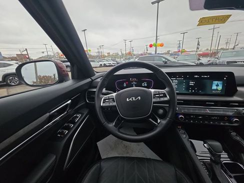 Used 2023 Kia Telluride EX X-Line image 13