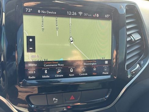 Used 2019 Jeep Cherokee Limited image 10