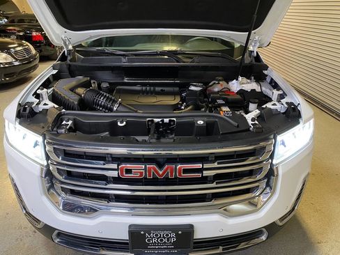 Used 2022 GMC Acadia SLE image 39