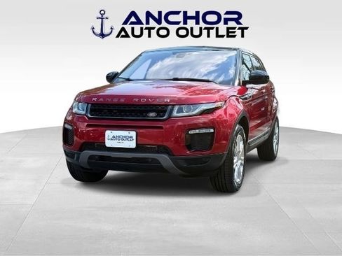 Used 2017 Land Rover Range Rover Evoque SE Premium image 6