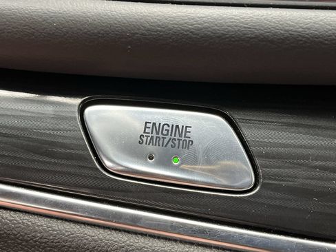 Certified 2023 Buick Enclave Essence w/ Sport Touring Edition AWD/4WD image 21