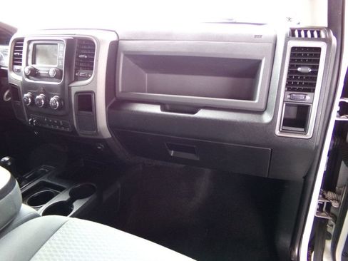 Used 2017 RAM 2500 Tradesman w/ Popular Equipment Group AWD/4WD image 16