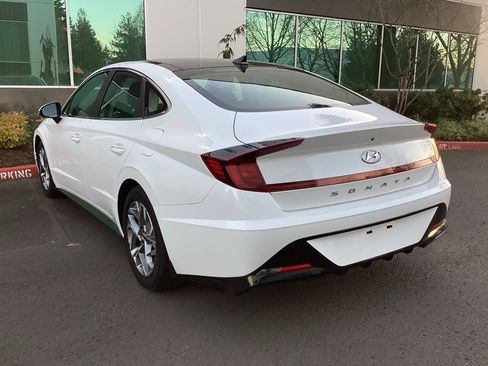 Used 2022 Hyundai Sonata SEL w/ Convenience Package image 10