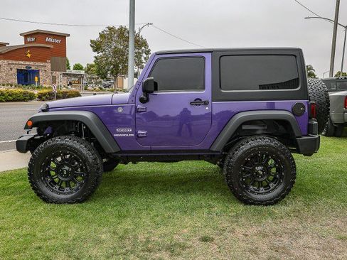 Used 2017 Jeep Wrangler Sport w/ Quick Order Package 24S AWD/4WD image 7