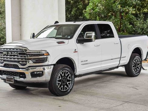 New 2026 RAM 2500 Limited image 3
