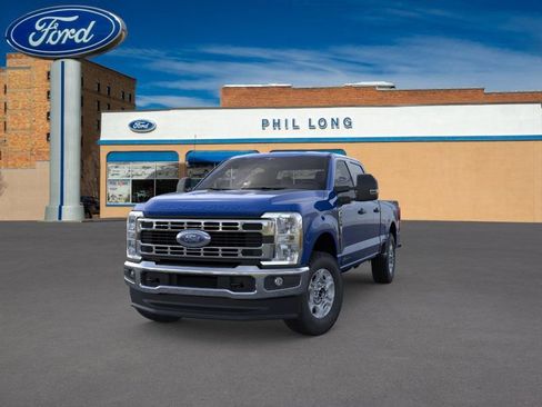 New 2026 Ford F250 XLT w/ FX4 Off-Road Package image 2