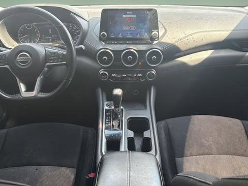 Used 2021 Nissan Sentra SV image 7