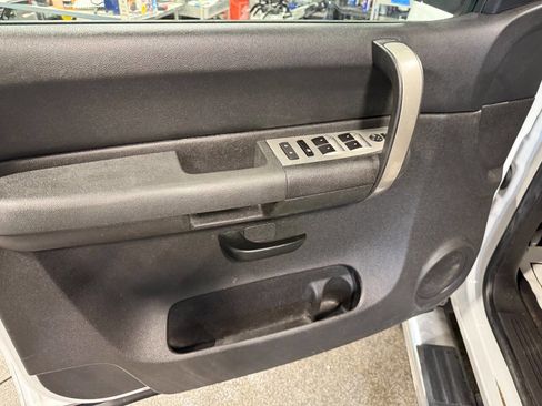 Used 2008 Chevrolet Silverado 1500 LT w/ All Star Edition AWD/4WD image 24