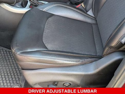 Used 2021 Jeep Compass Latitude w/ Convenience Group AWD/4WD image 16
