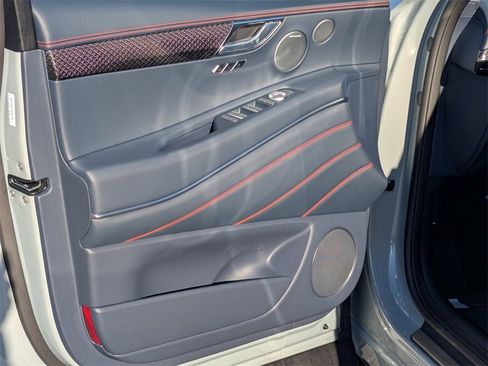 New 2026 Genesis GV80 3.5T e-SC image 10