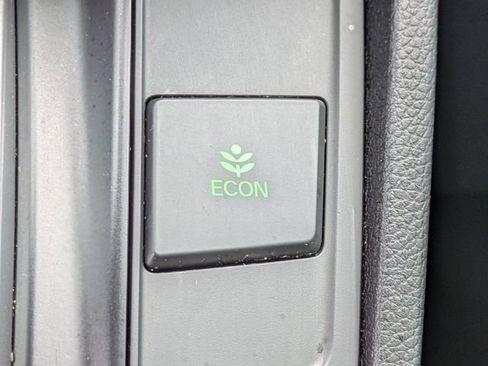Used 2018 Honda CR-V EX image 34