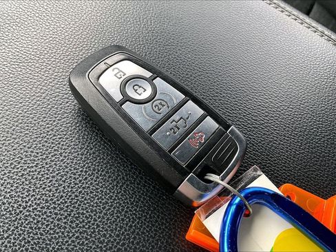 Used 2021 Ford F150 XLT w/ Equipment Group 302A High image 13