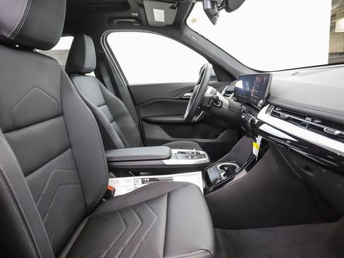 Certified 2025 BMW X1 xDrive28i w/ Convenience Package image 28