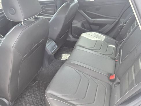 Used 2023 Volkswagen Jetta SEL FWD image 10