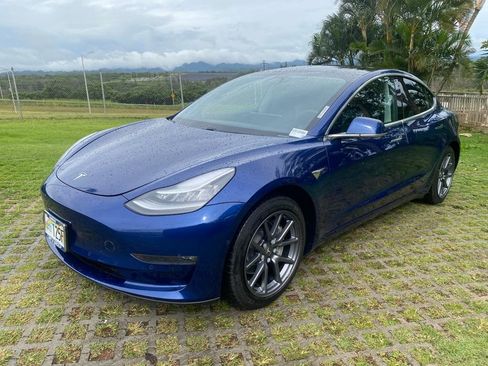 Used 2020 Tesla Model 3 Long Range AWD/4WD image 3