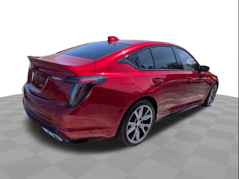 Certified 2026 Cadillac CT5 V RWD image 4