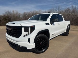 Used 2024 GMC Sierra 1500 Elevation video 1