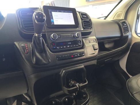 Used 2022 RAM ProMaster 2500 w/ Interior LED Lighting Group FWD image 10
