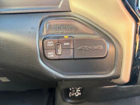 Used 2019 RAM 2500 Laramie AWD/4WD image 22