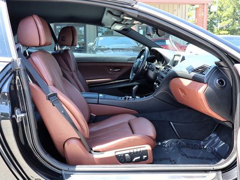 Used 2013 BMW 650i Convertible RWD image 24