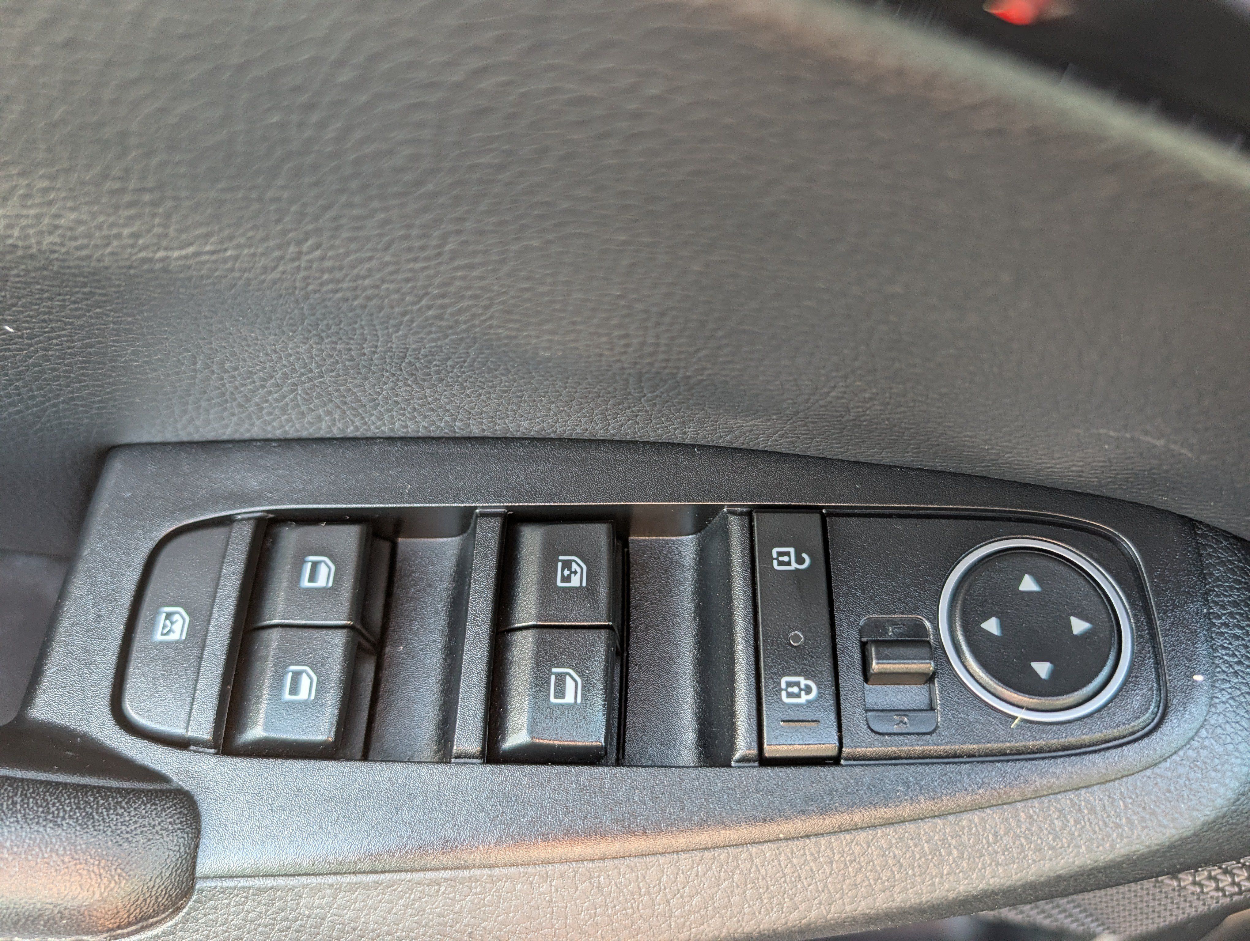 Certified 2023 Kia Seltos EX AWD/4WD image 19