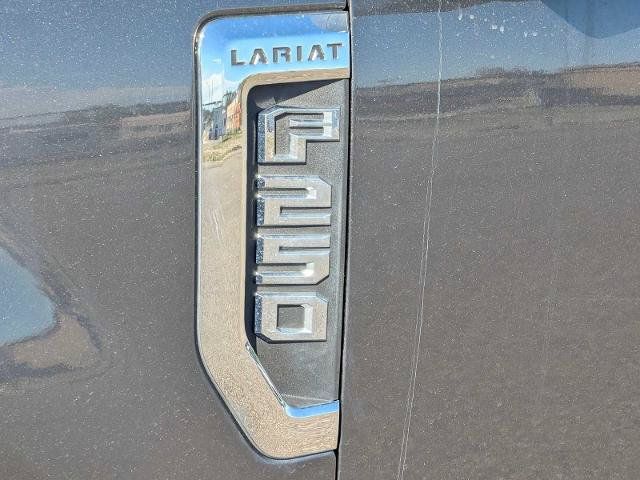 Certified 2018 Ford F250 Lariat w/ Lariat Ultimate Package AWD/4WD image 9