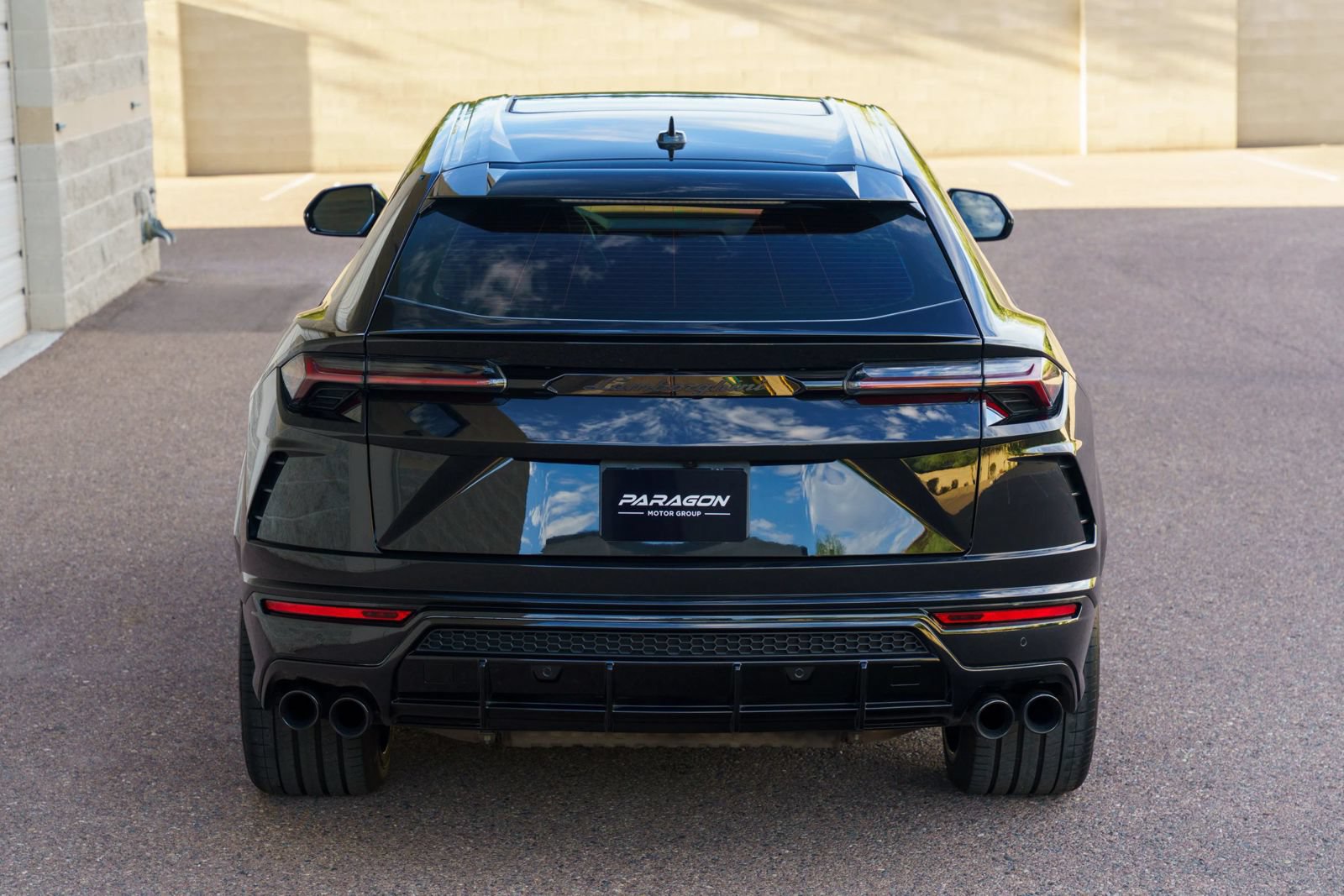 Used 2021 Lamborghini Urus AWD/4WD image 29