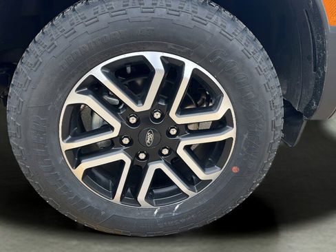 New 2025 Ford Ranger Lariat w/ FX4 Off-Road Package image 14