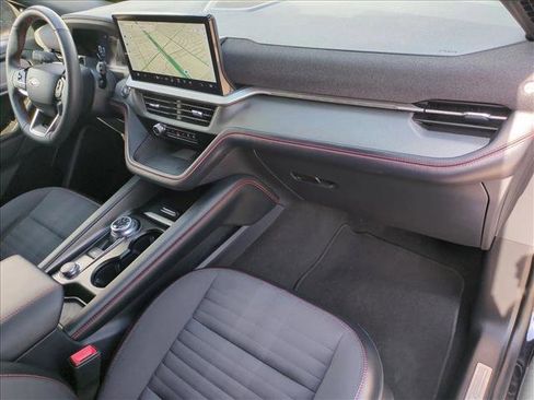 Used 2025 Ford Explorer ST-Line image 23