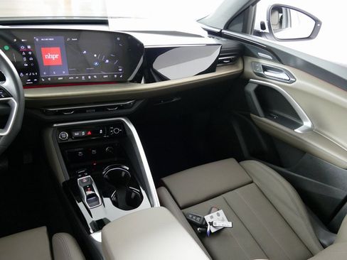 New 2025 Audi Q5 Premium Plus image 25